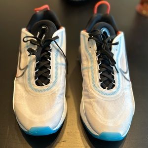 Nike Air Max 2090, women’s size 11